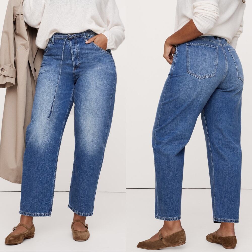Banana Republic Medium Blue Boyfriend Jeans - High Rise